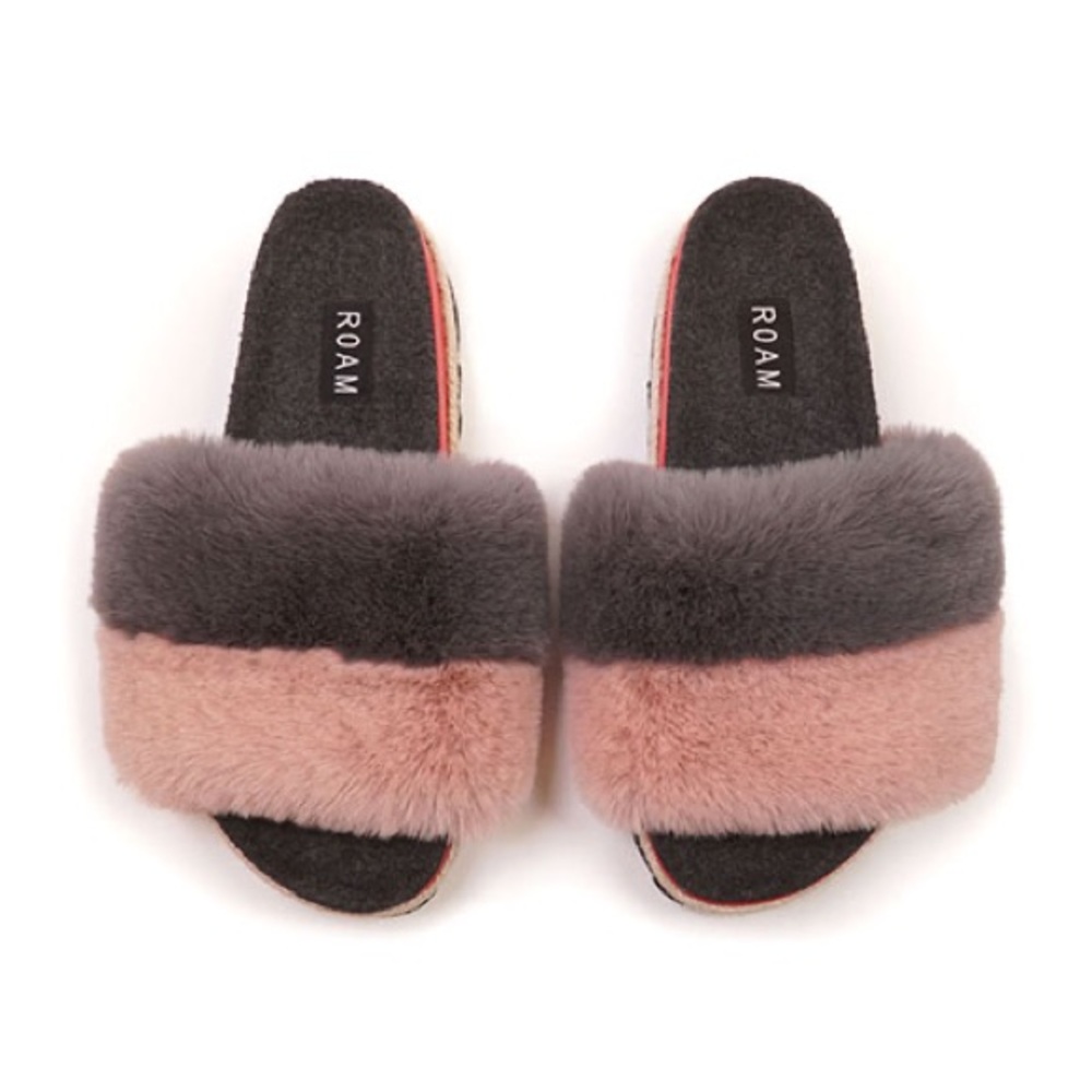 ROAM Pink and Gray Fuzzy Slippers